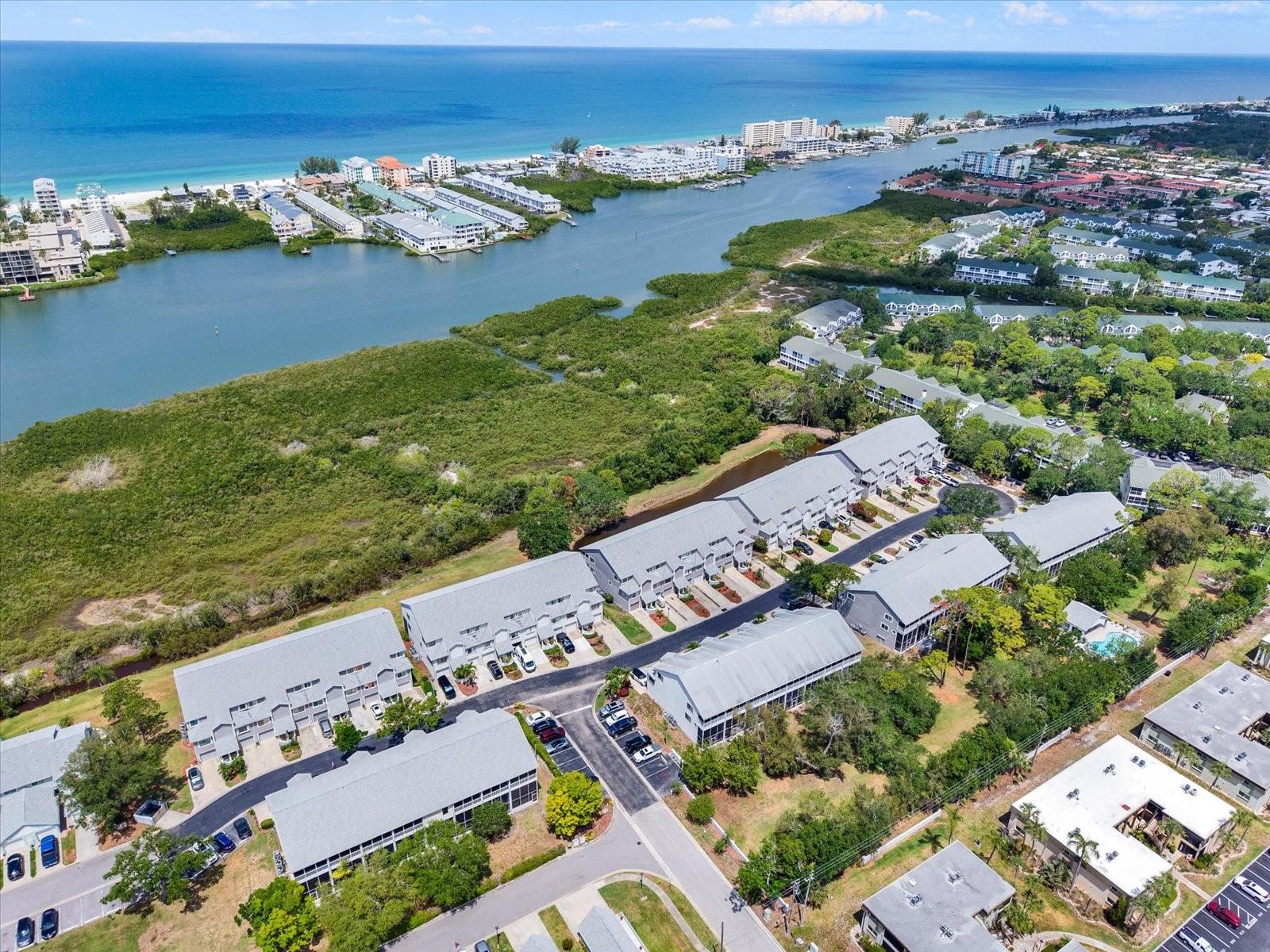 TARA CAY III - Residential