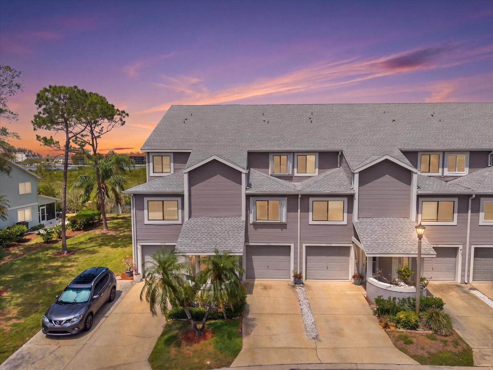 TARA CAY III - Residential