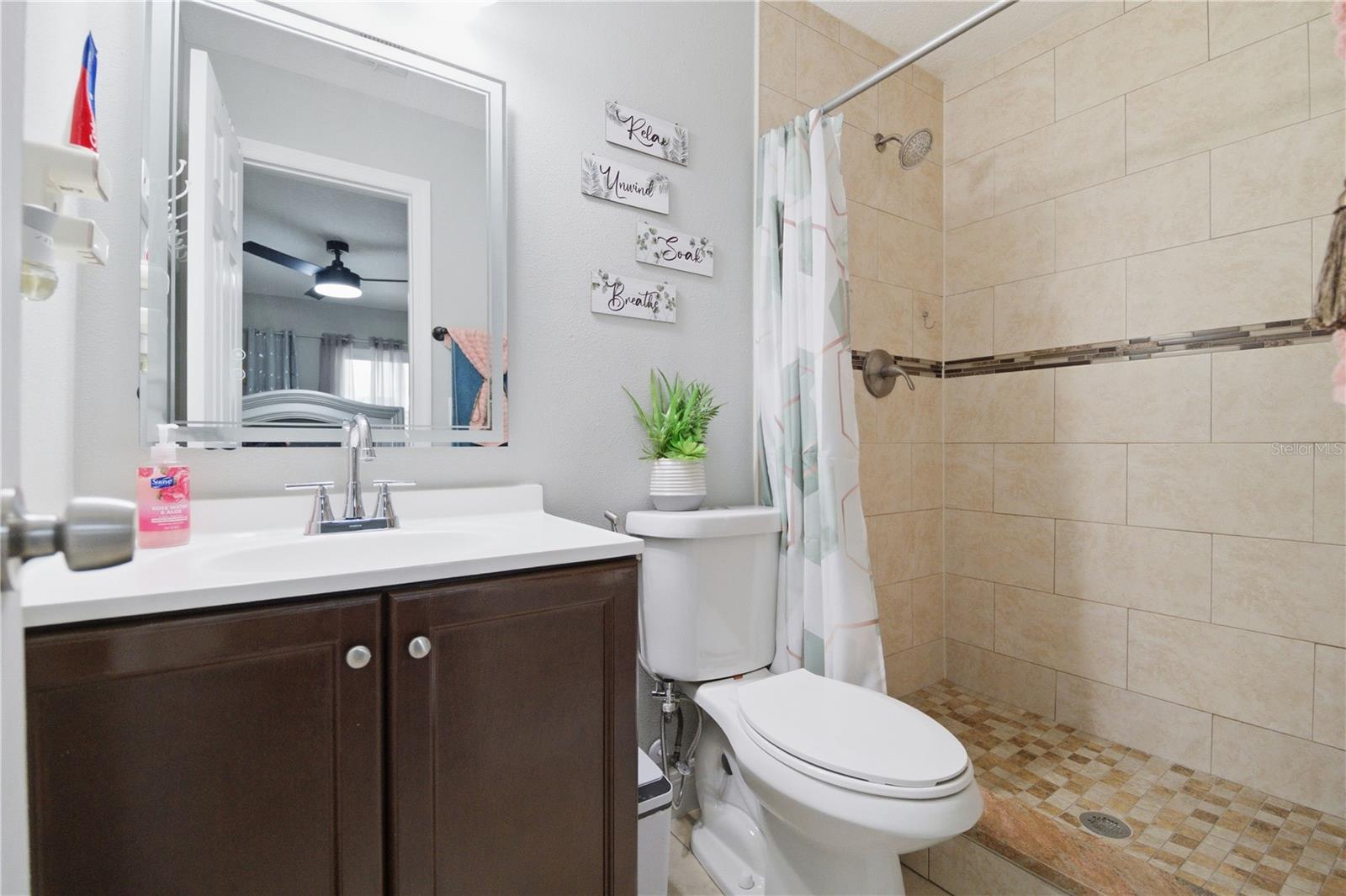 PALM RIVER VILLAGE - Residential