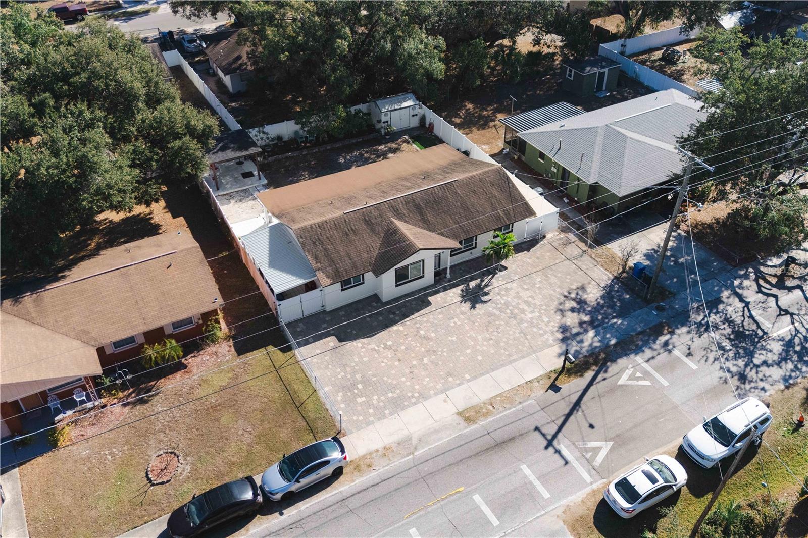 PALM RIVER VILLAGE - Residential