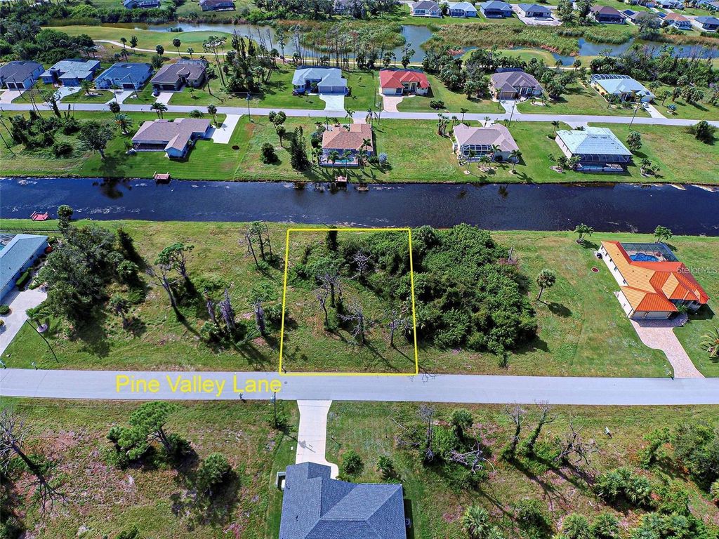 Photo of 26 Pine Valley Lane, Rotonda West, FL 33947 (MLS # N6141446)