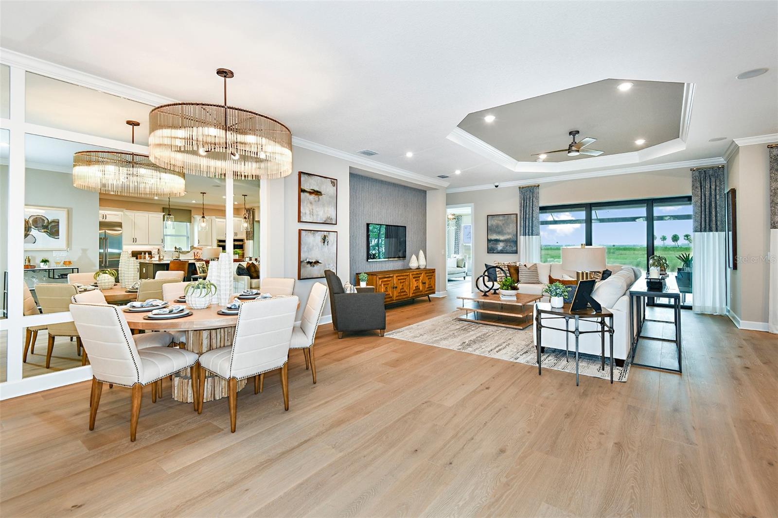 10221 SILENT NIGHT LANE