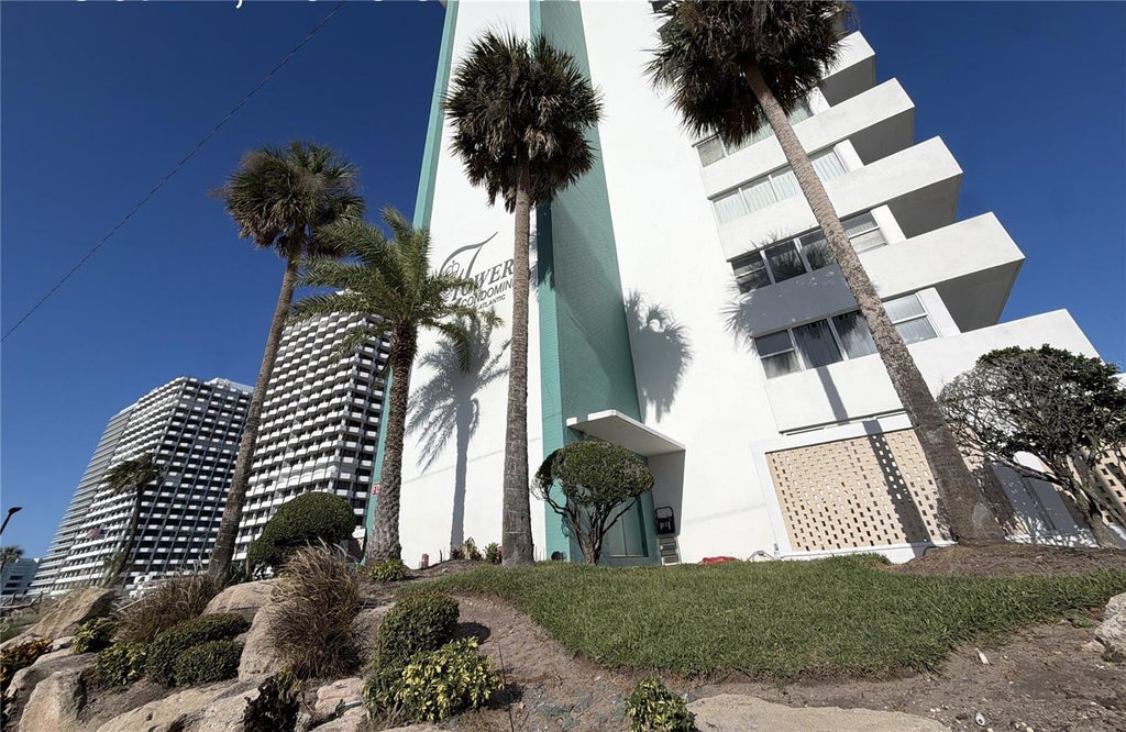 Photo of 2800 N Atlantic Avenue #1608, Daytona Beach, FL 32118 (MLS # V4951982)