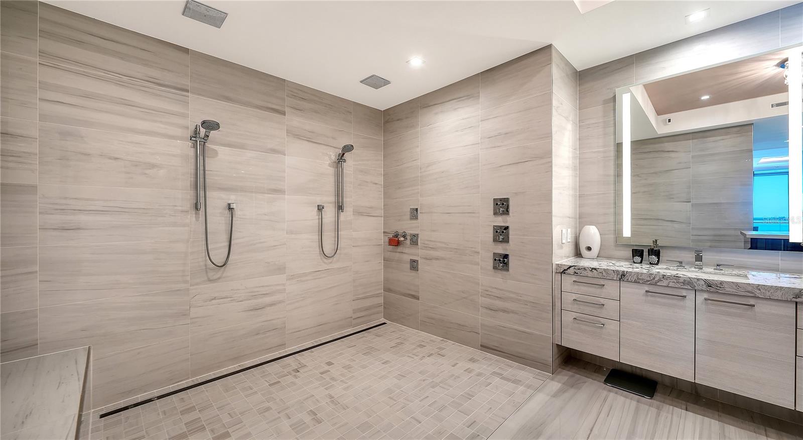 RITZ-CARLTON RESIDENCES, SARASOTA - Residential