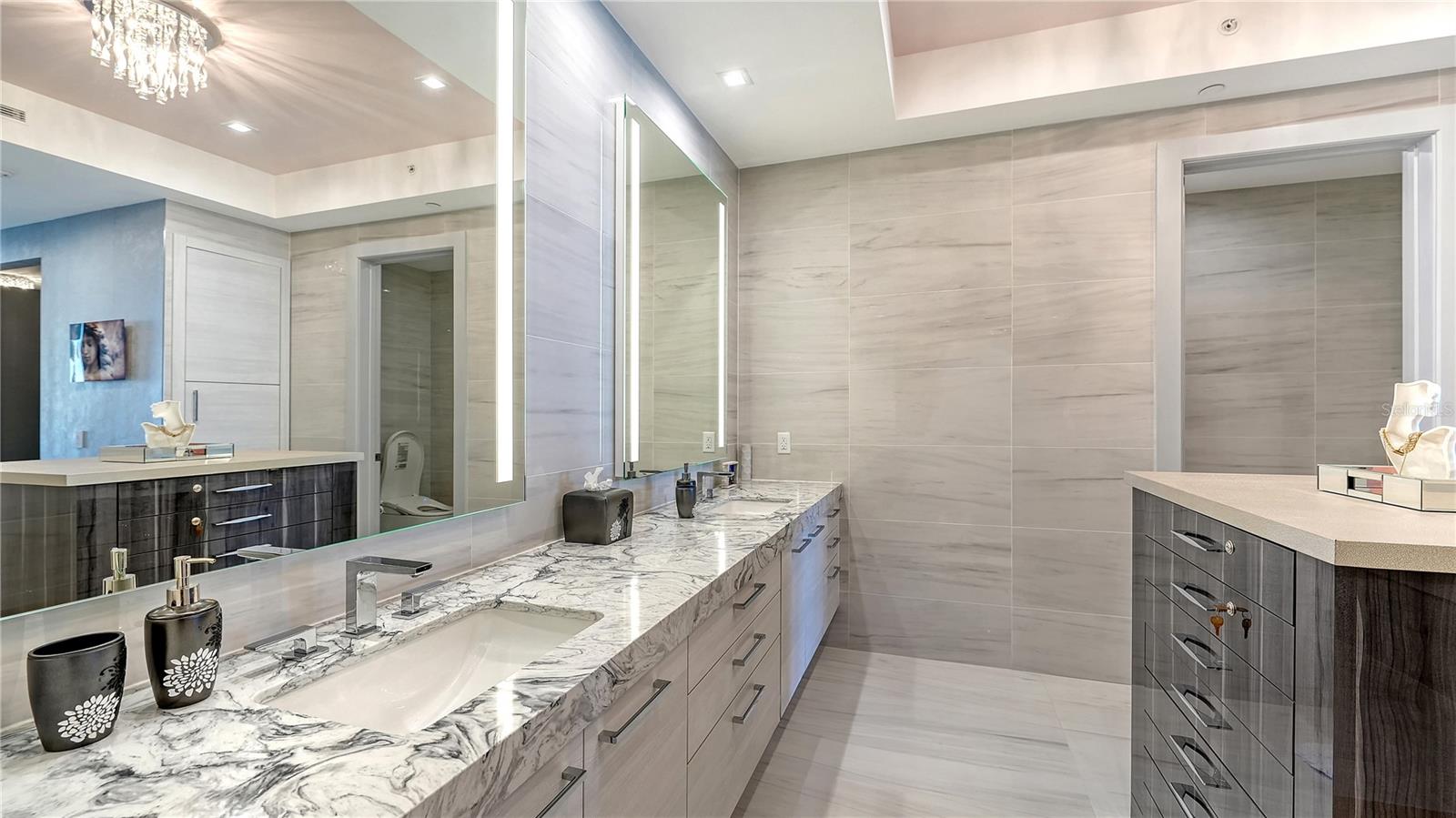 RITZ-CARLTON RESIDENCES, SARASOTA - Residential