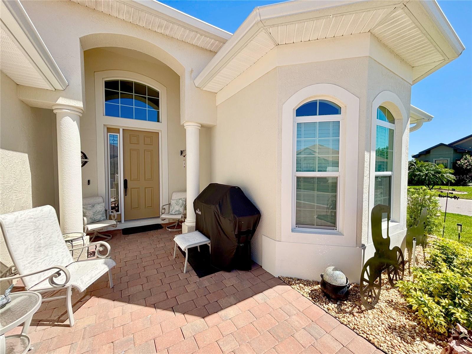 1402 COLONIAL COURT