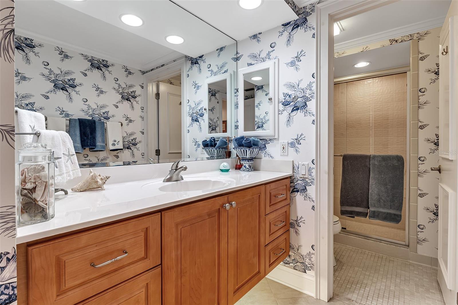 MARINERS COVE I - Residential