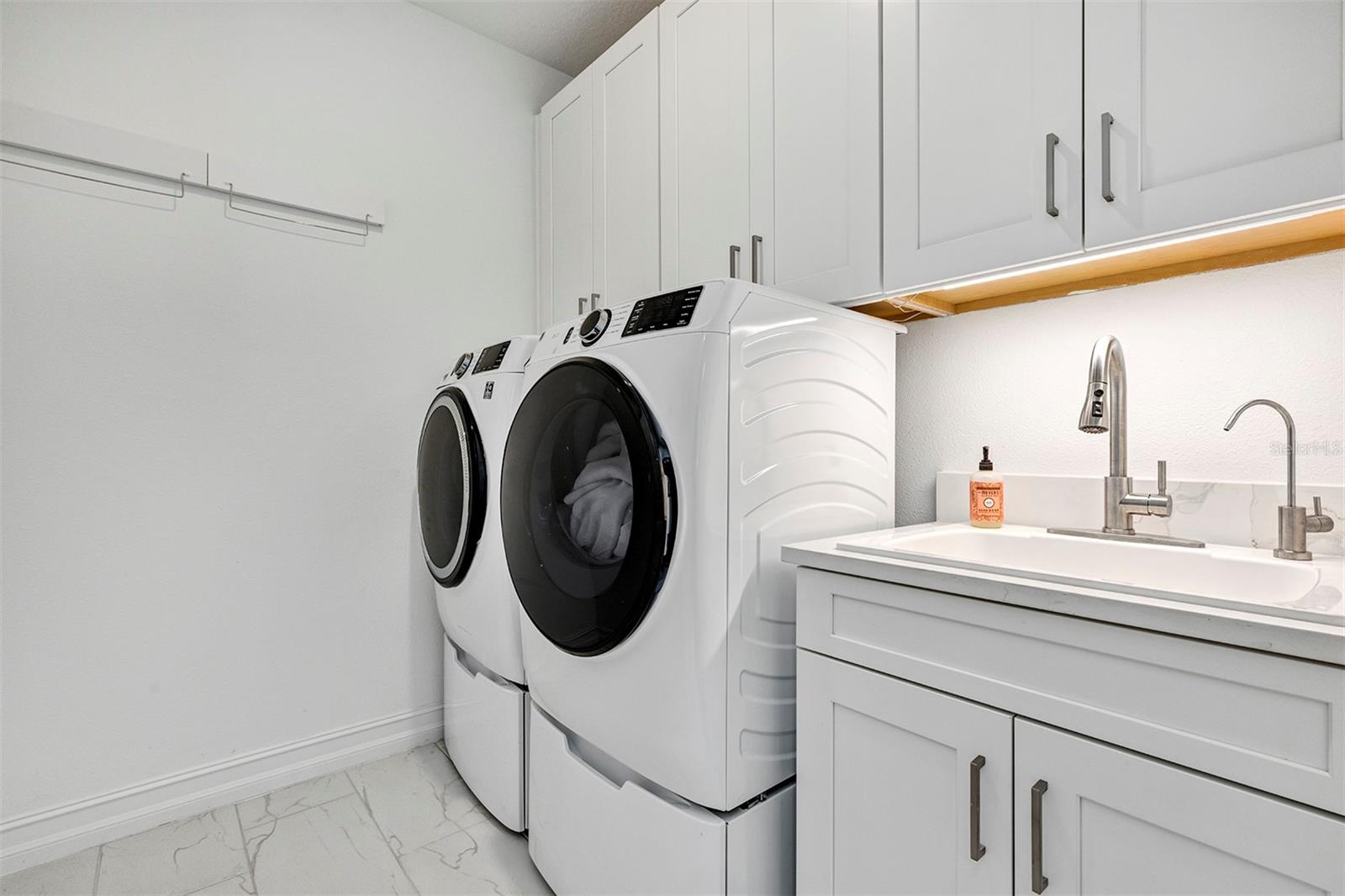 ANTIGUA COVE PH 3B - Residential