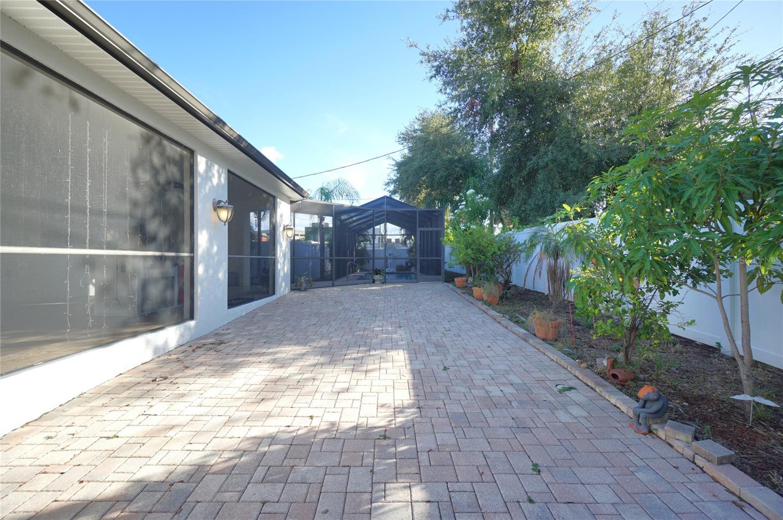 KNOWLES SUB TO WEST TA - Residential Lease