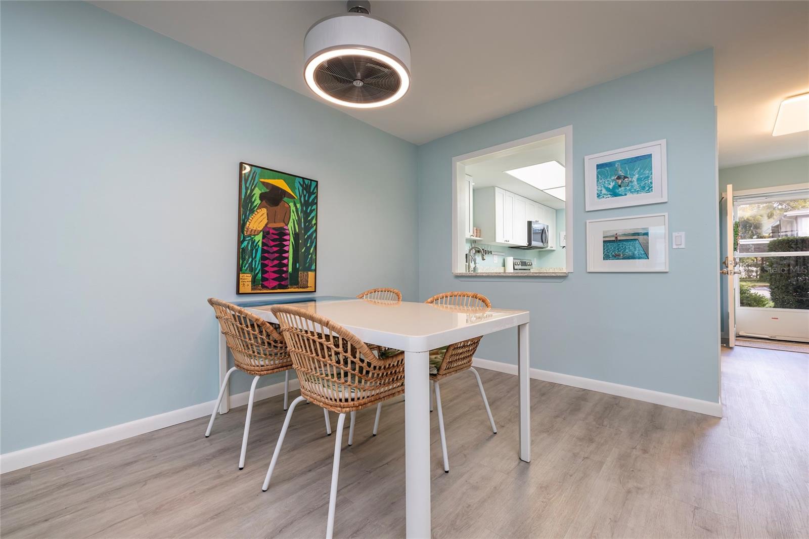 DOUGLAS ARMS - Residential