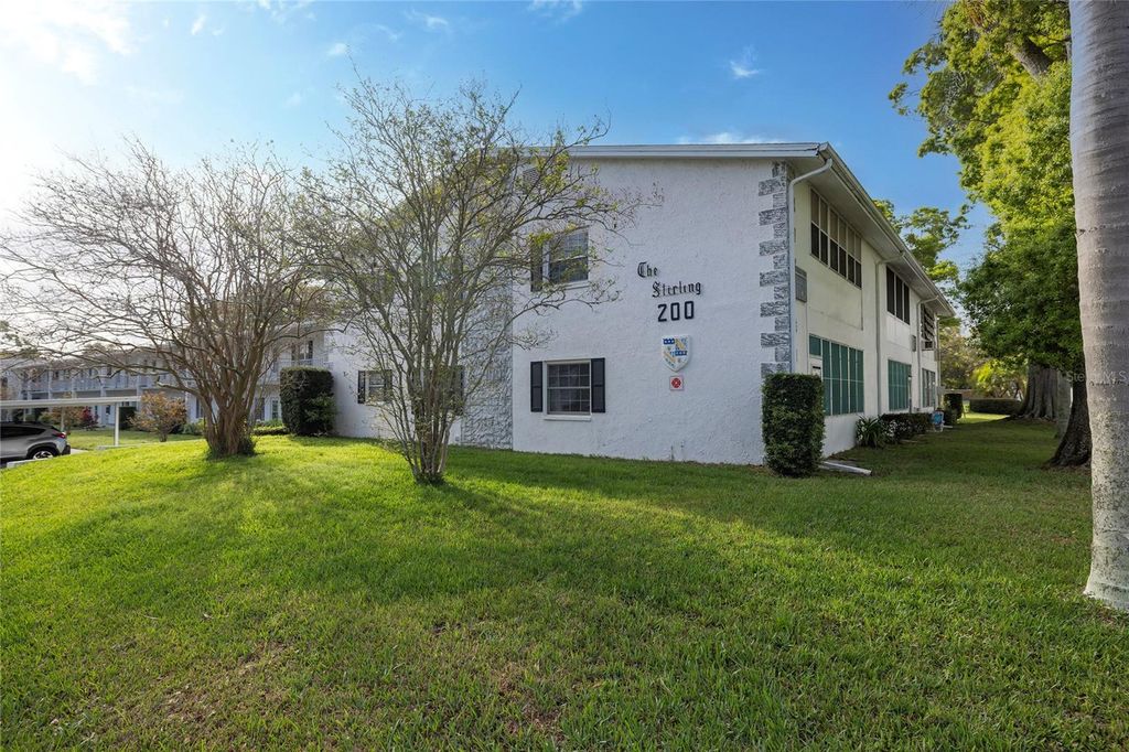 Photo of 200 Glennes Lane #111, Dunedin, FL 34698 (MLS # TB8486805)