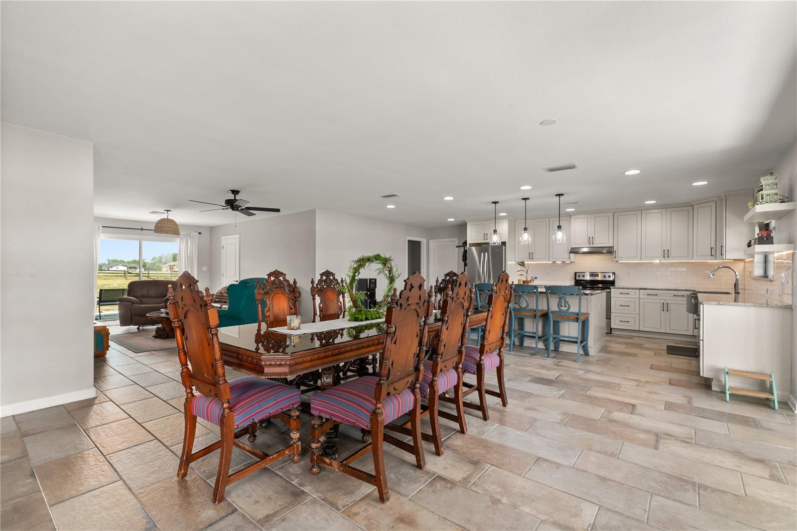 ACREAGE & UNREC - Residential