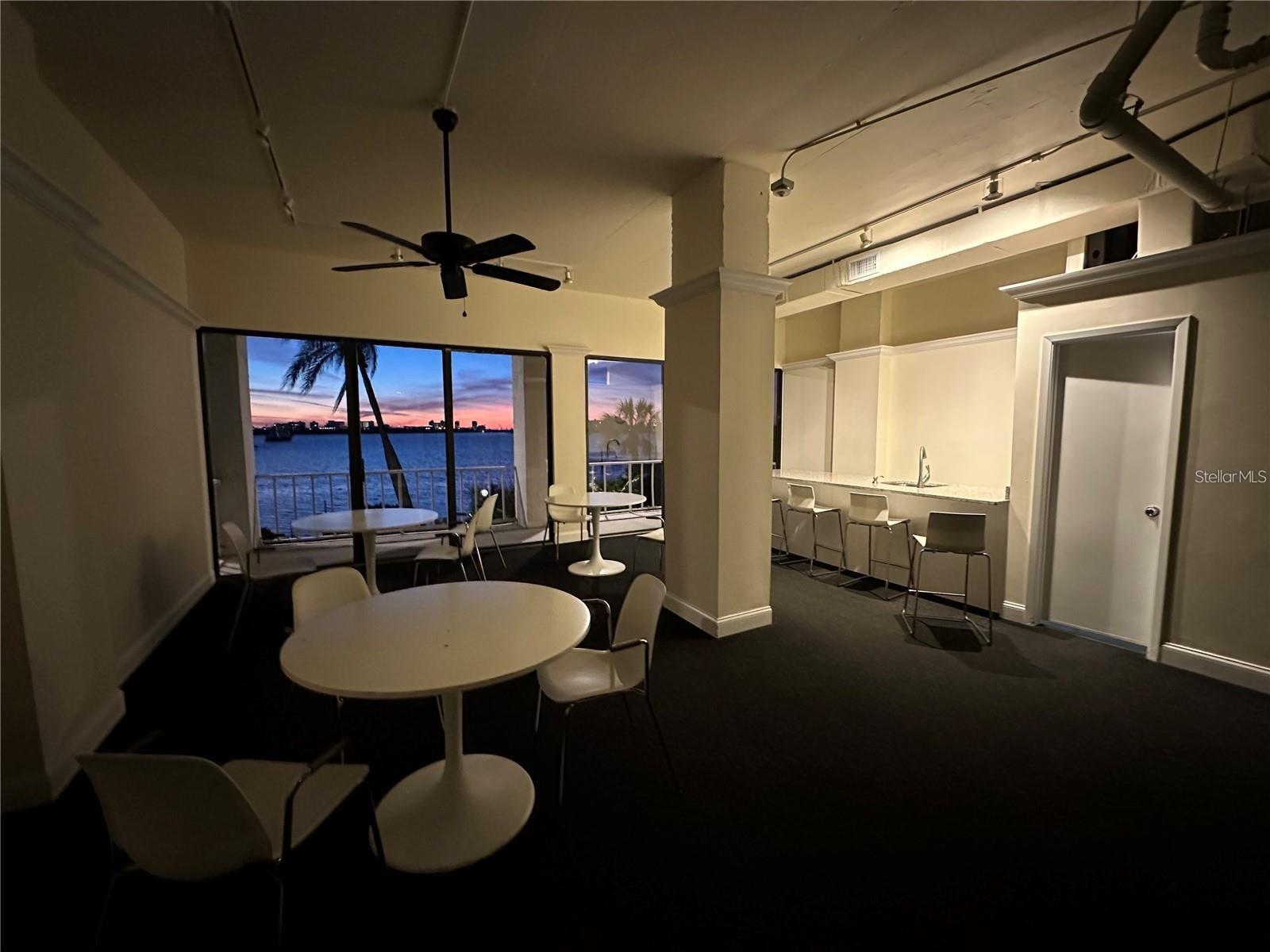 HARBOR BLUFFS WATERFRONT CONDO - Residential