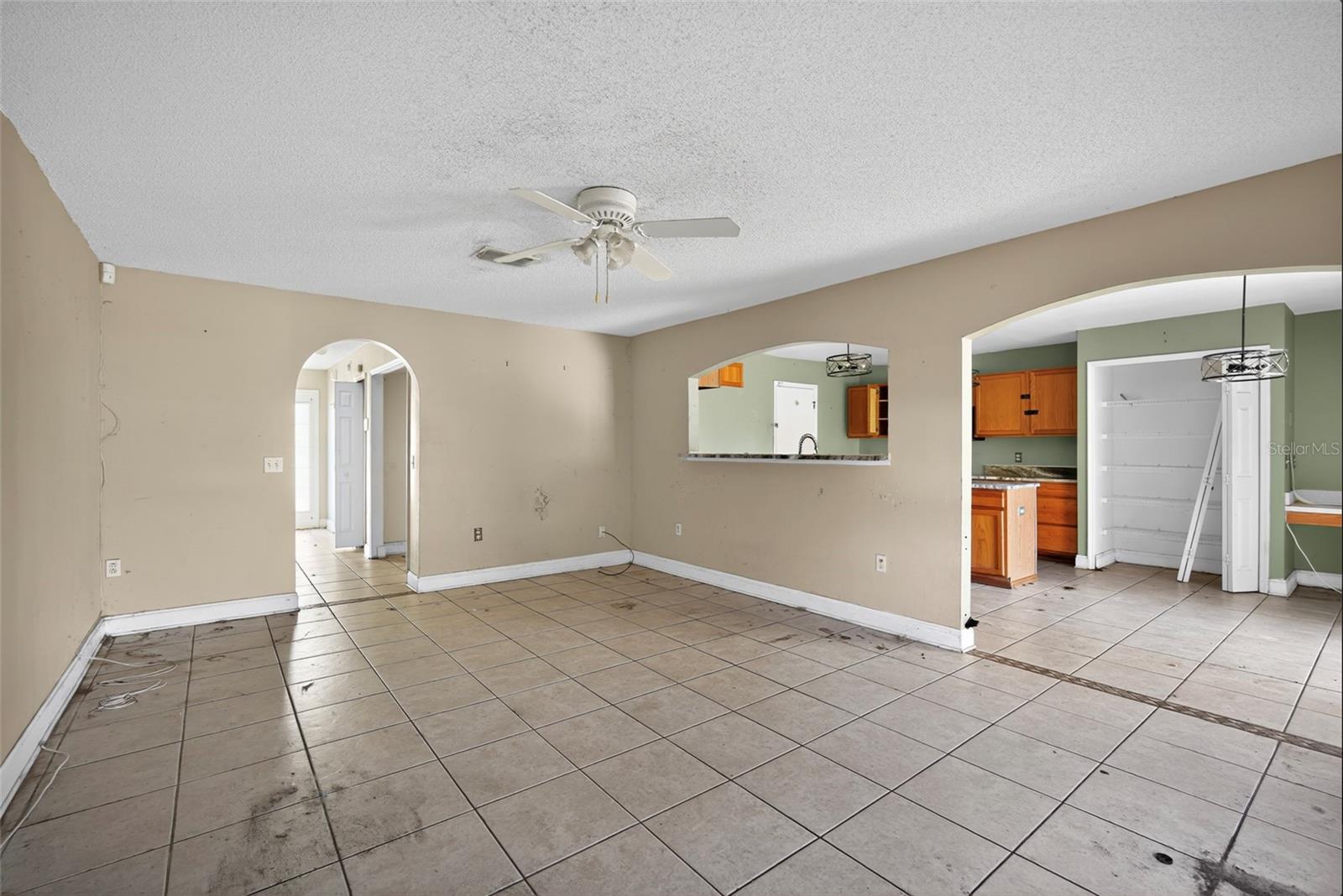 SOUTH FORK UNIT 1 - Residential