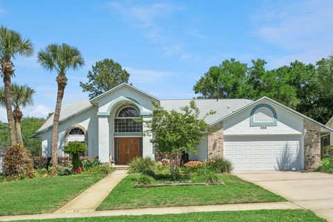 Property photo of 908 Almond Tree Circle, Orlando, FL 32835