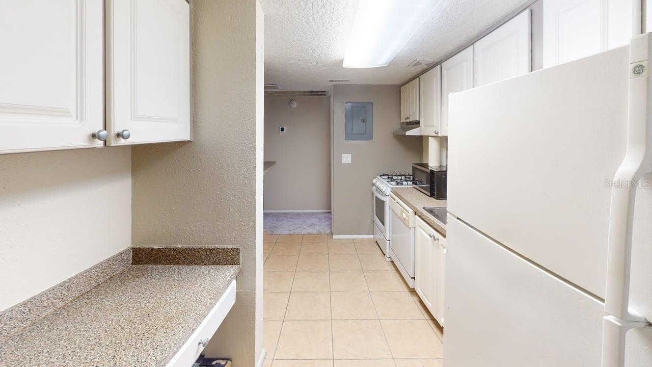 WATERSIDE AT CRANES ROOST A CONDO COMMUNITY - Residential