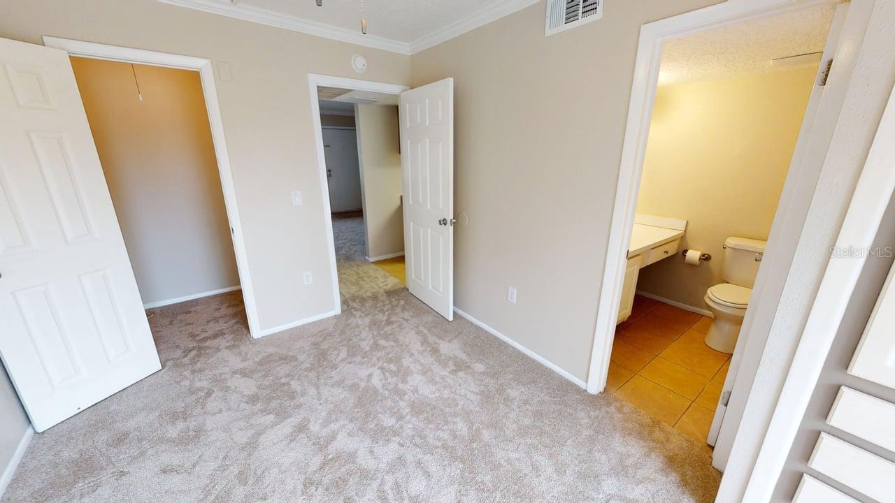 WATERSIDE AT CRANES ROOST A CONDO COMMUNITY - Residential