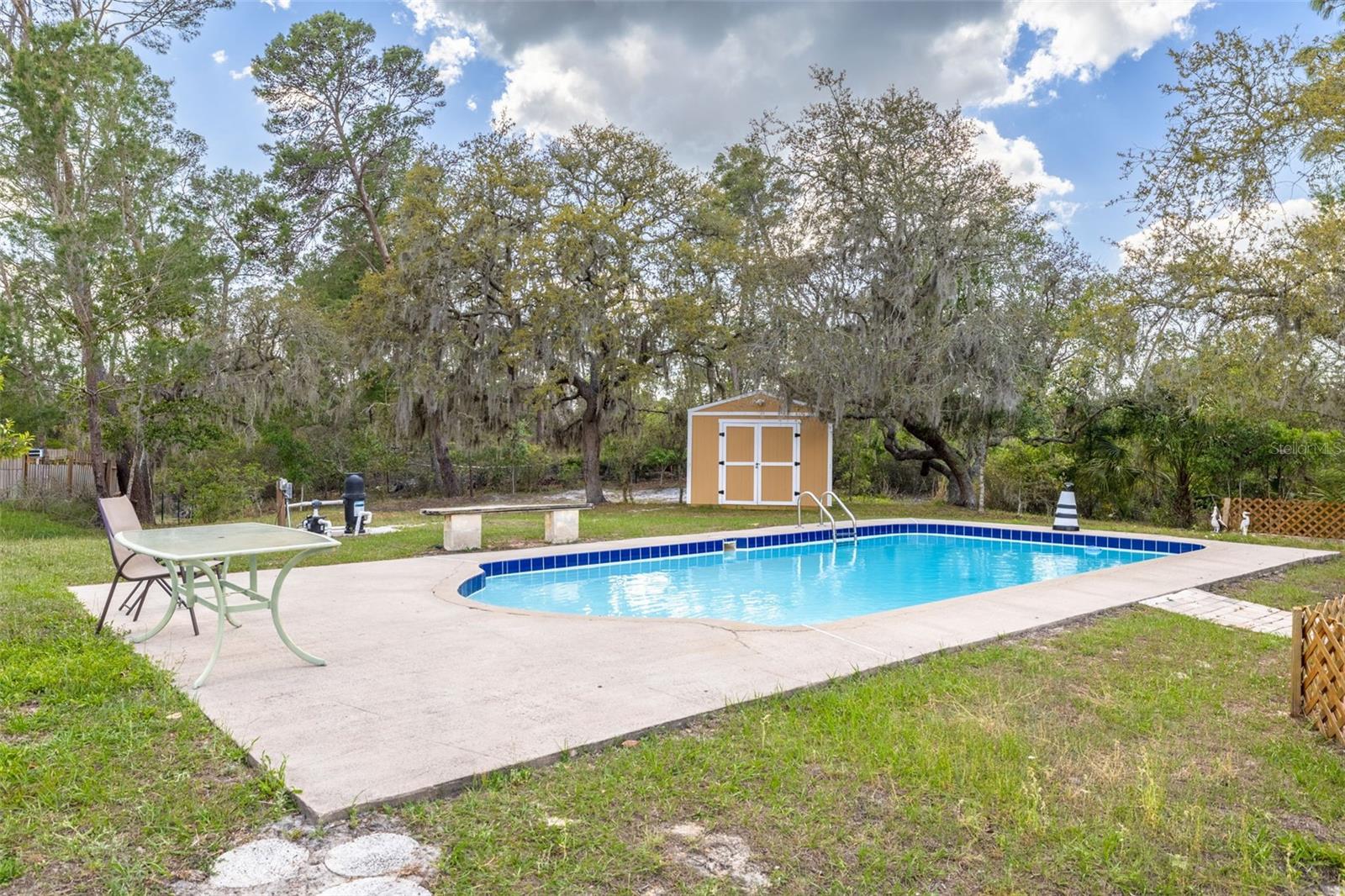 TANGLEWOOD EAST - Residential