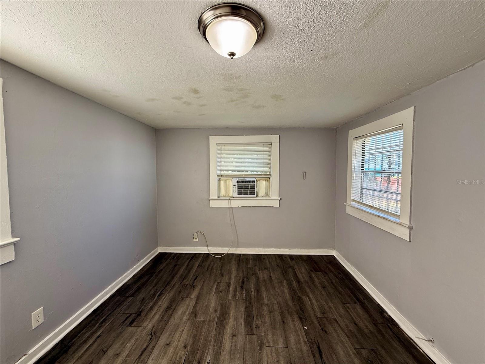 BELLMONT HEIGHTS - Residential Lease