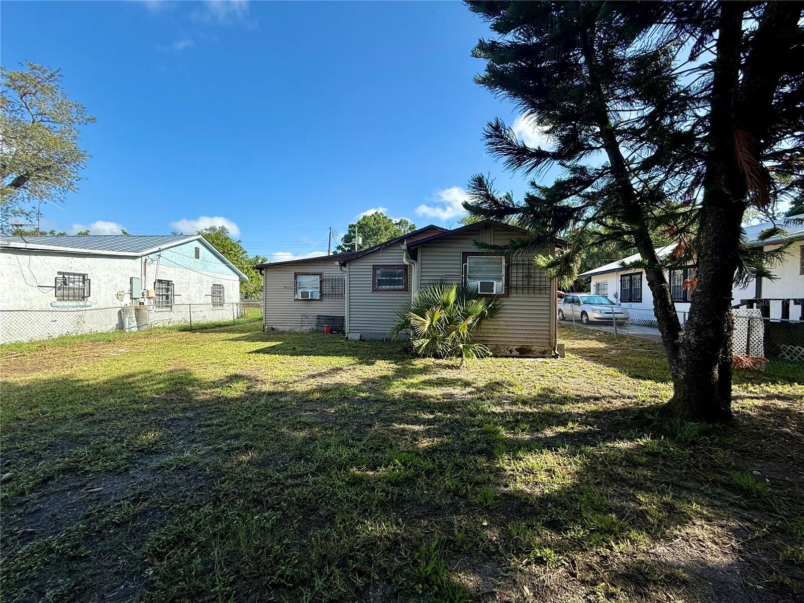 BELLMONT HEIGHTS - Residential Lease