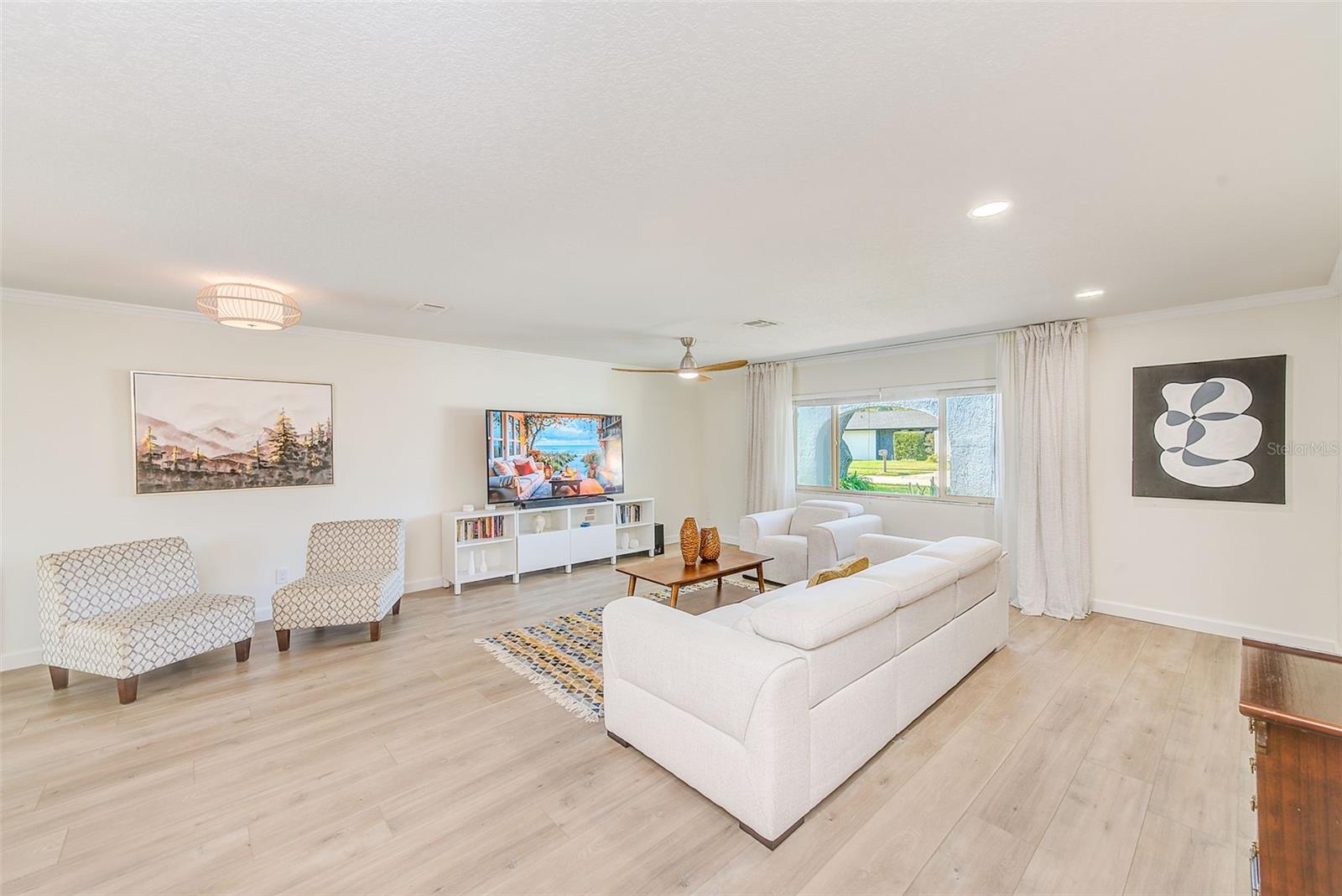 1851 DEL ROBLES TERRACE