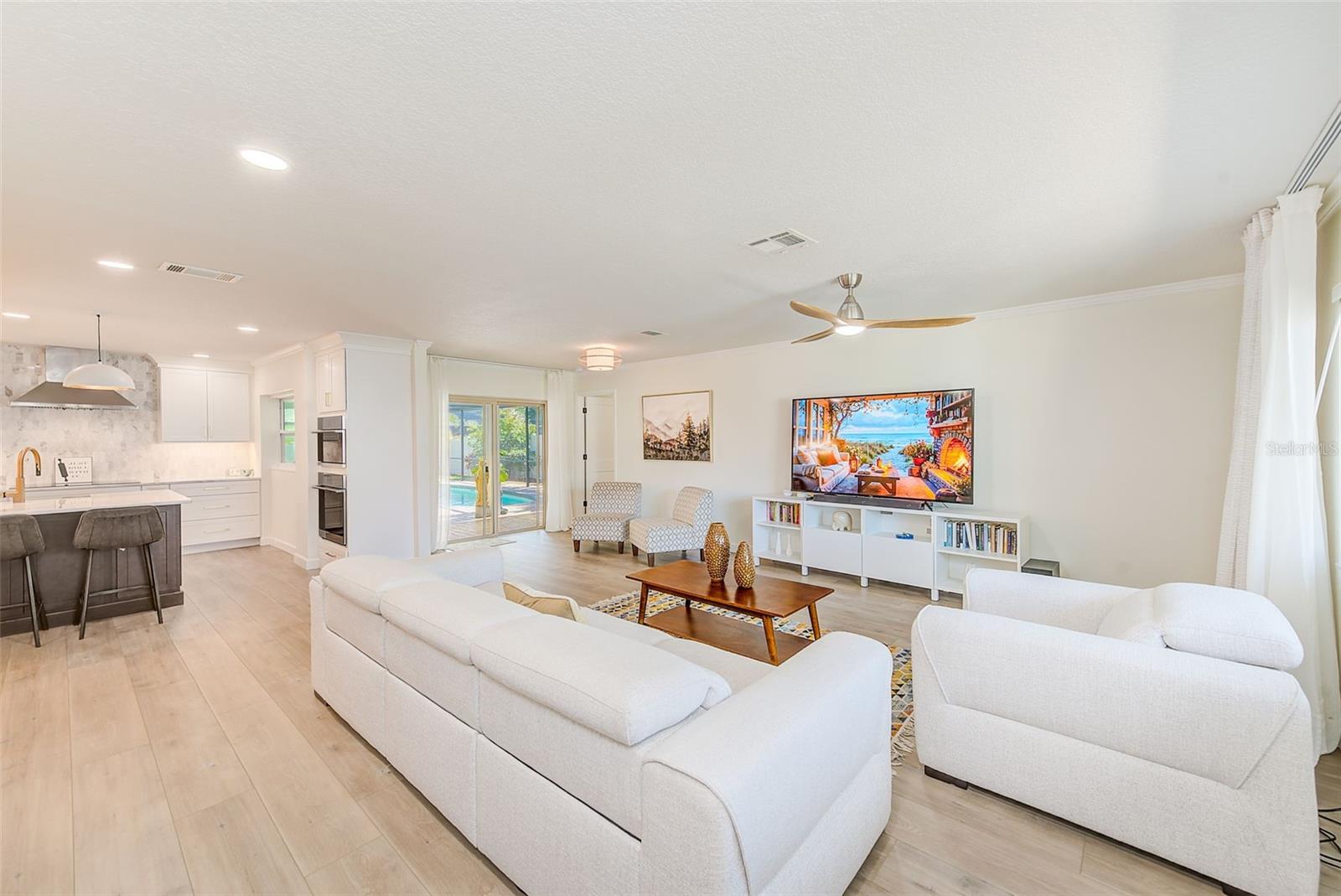 1851 DEL ROBLES TERRACE