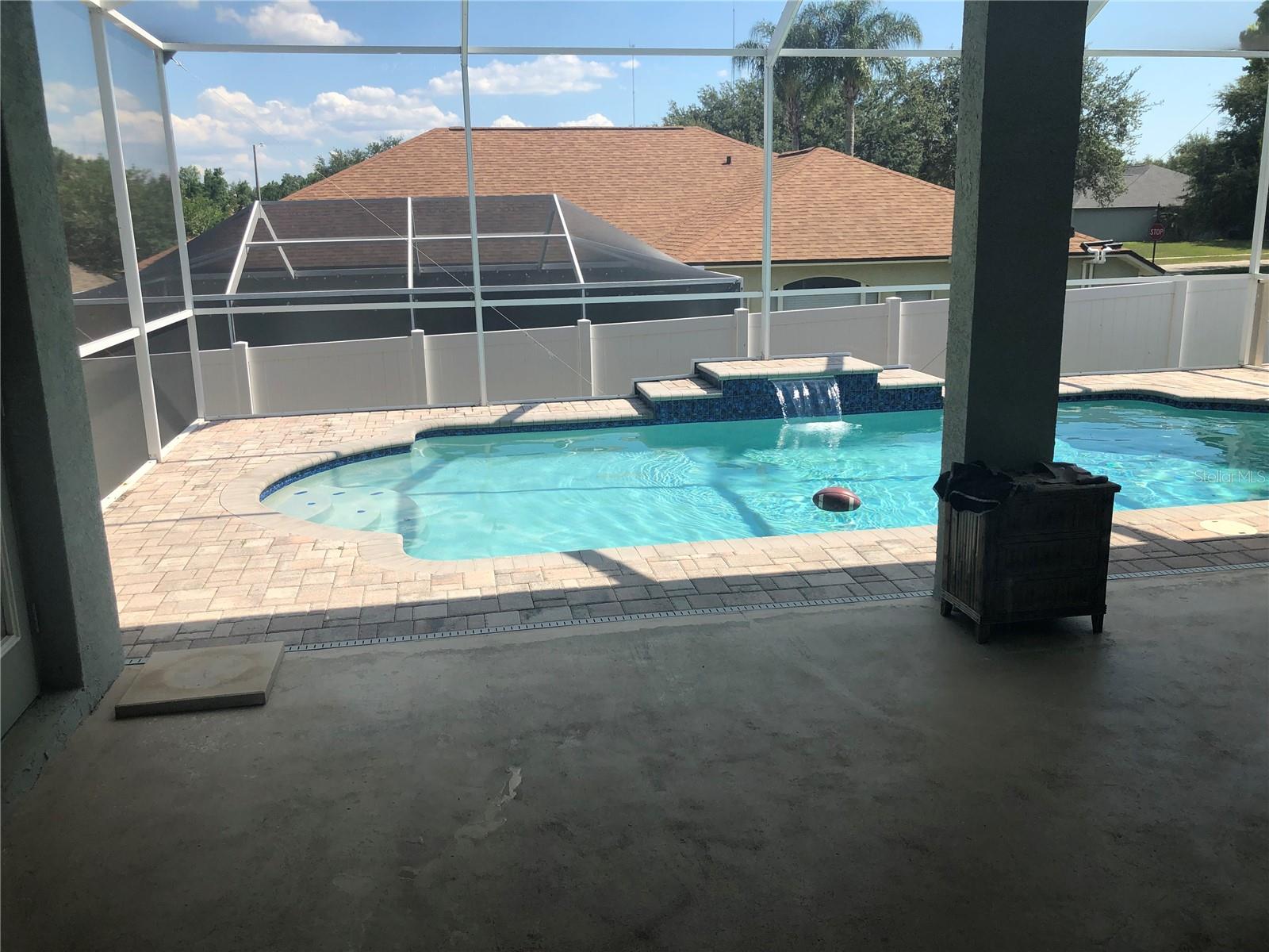 BLOOMINGDALE EAST/RIVER CROSSING - Residential Lease