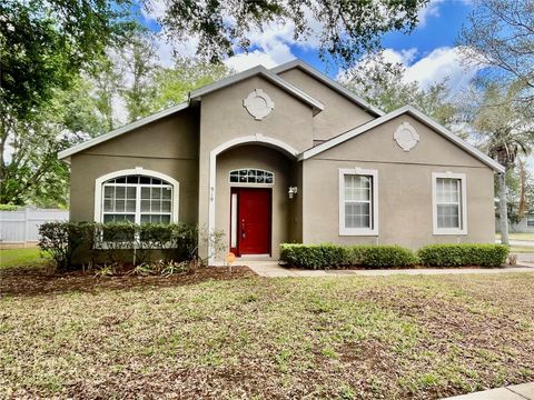 Photo of 919 Magnolia Blossom Court, Apopka, FL 32712 (MLS # O6393738)