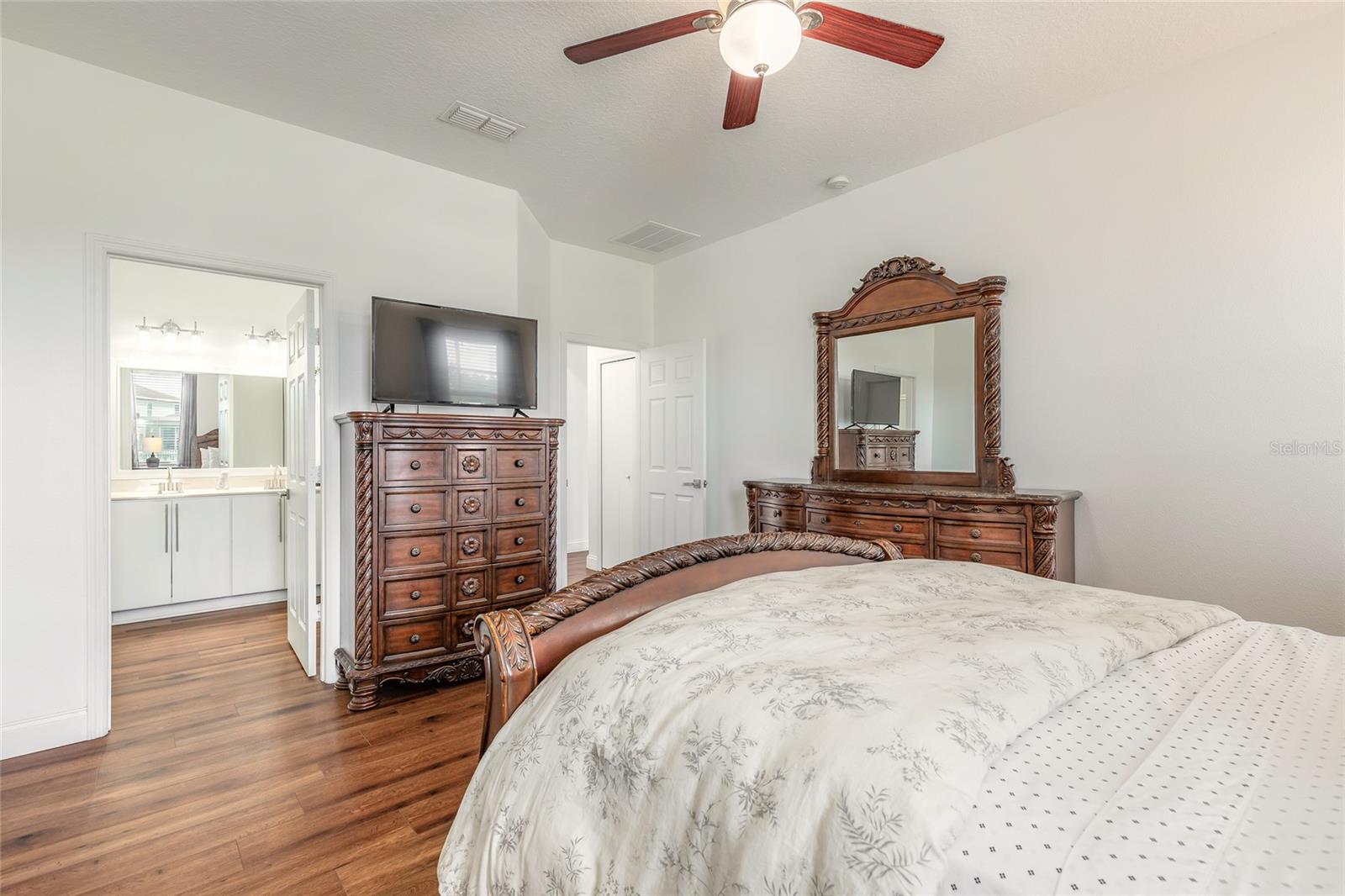 3532 HARLEQUIN DRIVE