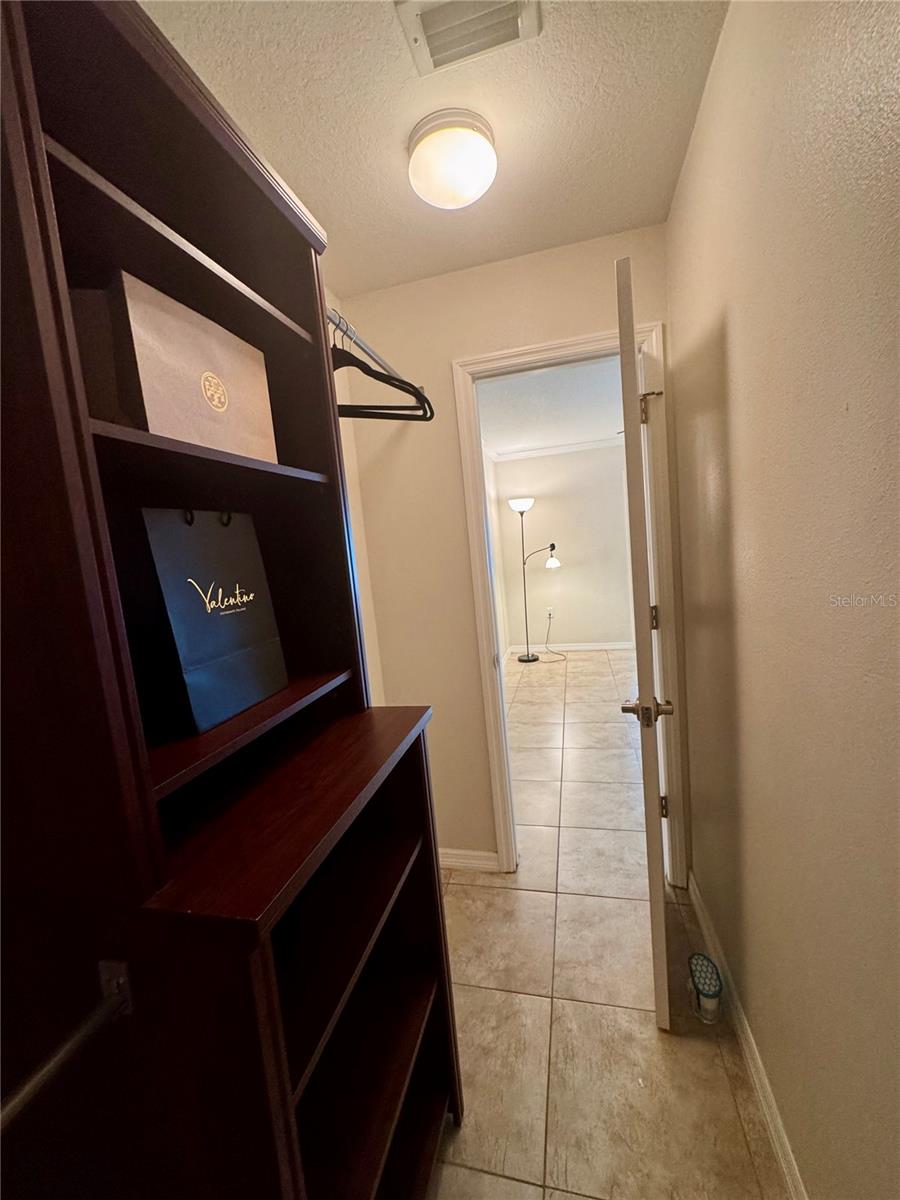 TOWN APTS CONDO - Residential Lease