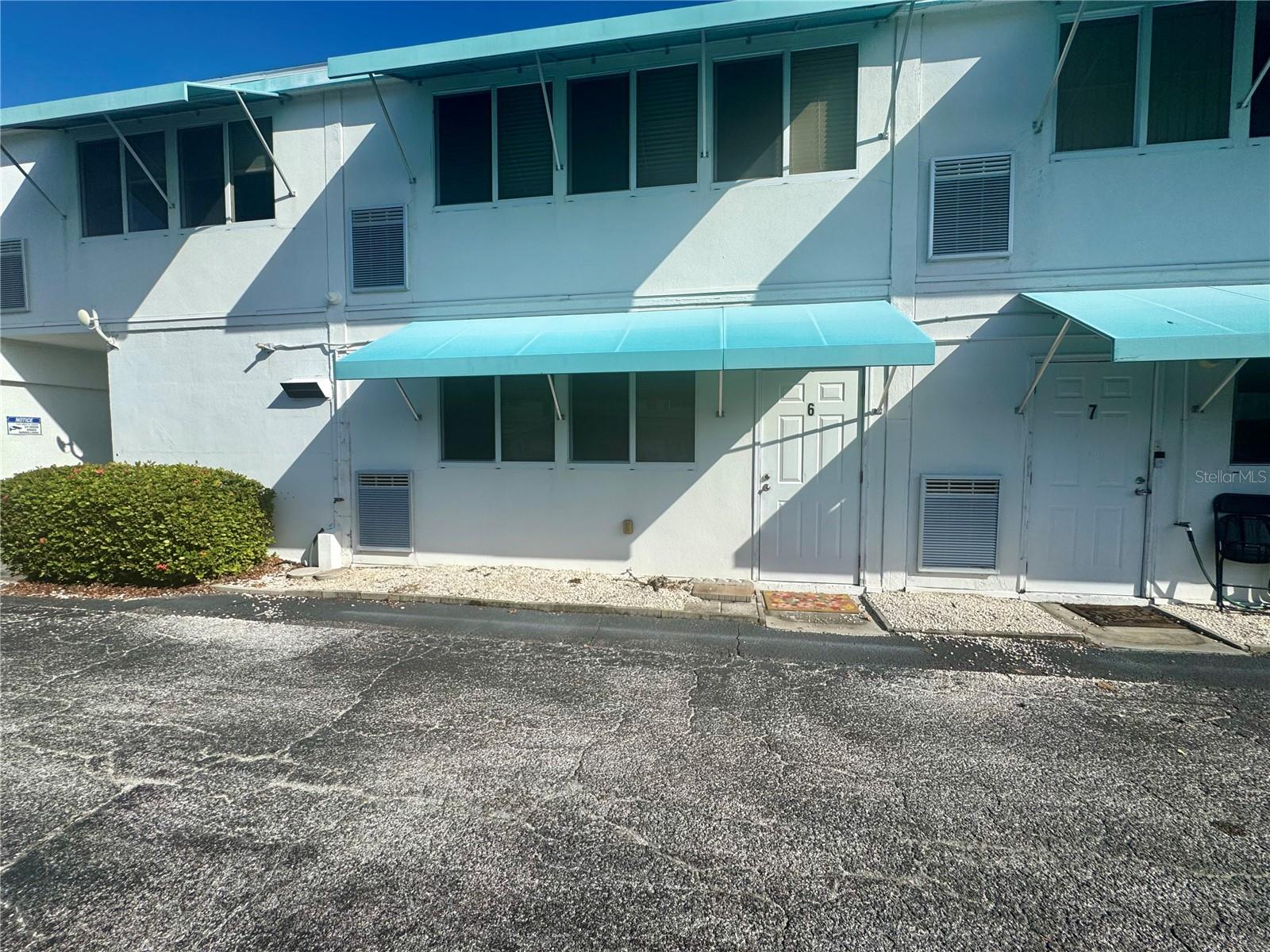 TOWN APTS CONDO - Residential Lease