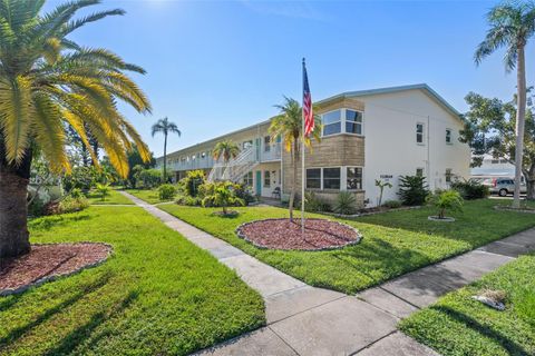 5855 18TH STREET N 11 ST PETERSBURG FL 33714