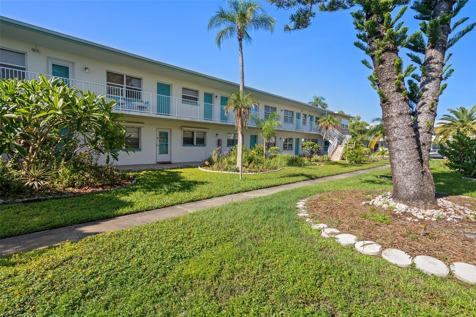 TOWN APTS CONDO - Residential Lease