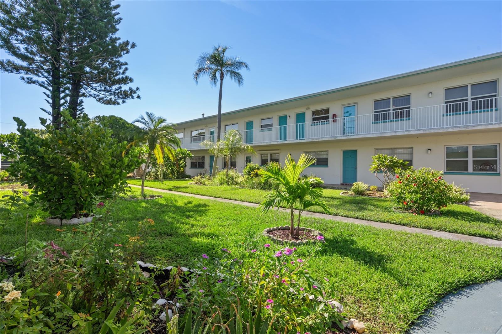 TOWN APTS CONDO - Residential Lease