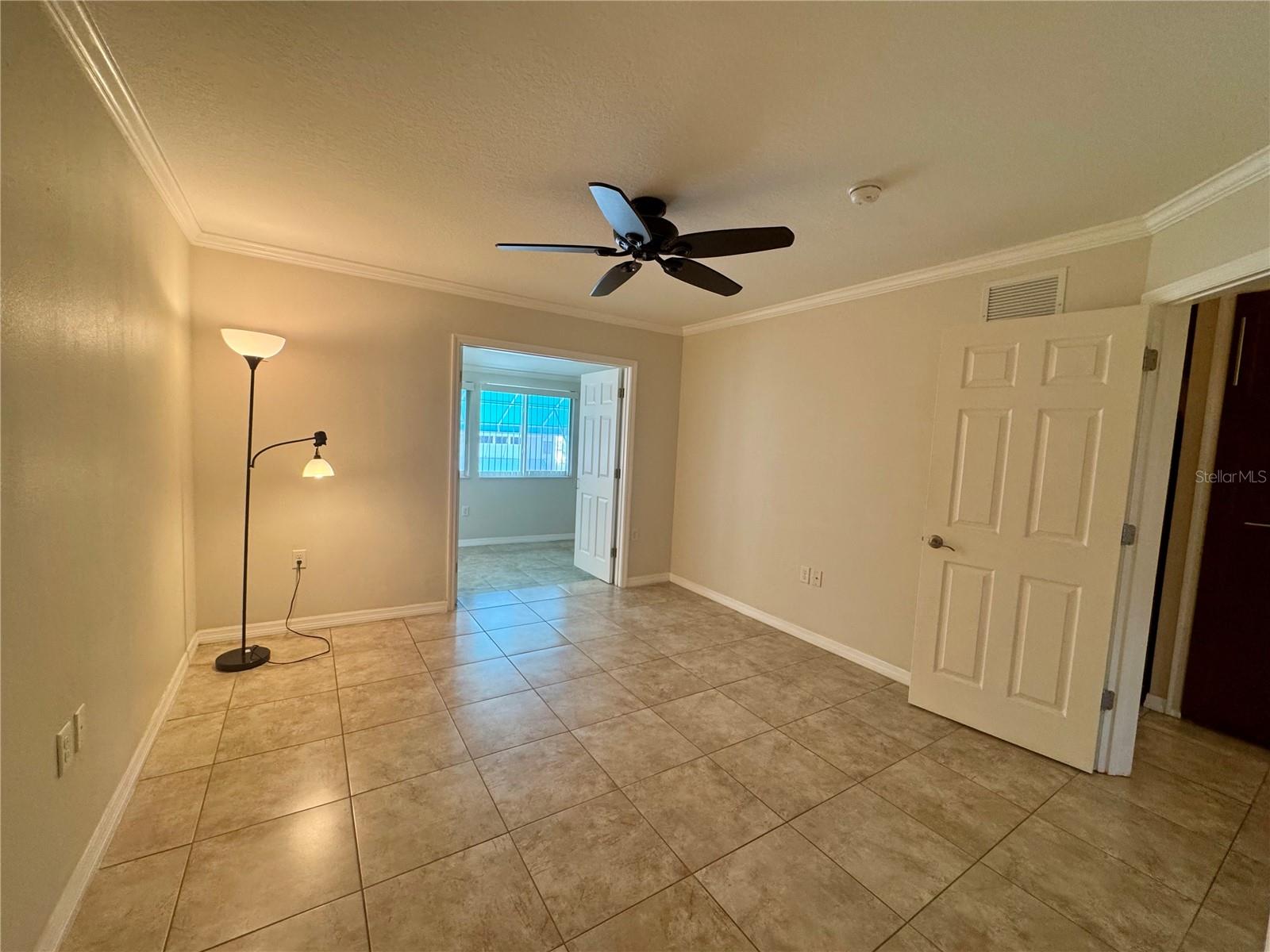 TOWN APTS CONDO - Residential Lease
