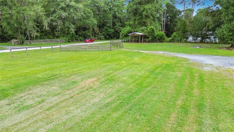 Tiny photo for 15450 NE Highway 27 Alt, Williston, FL 32696 (MLS # OM730635)