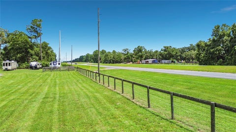 Tiny photo for 15450 NE Highway 27 Alt, Williston, FL 32696 (MLS # OM730635)