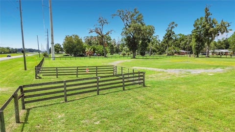 Tiny photo for 15450 NE Highway 27 Alt, Williston, FL 32696 (MLS # OM730635)