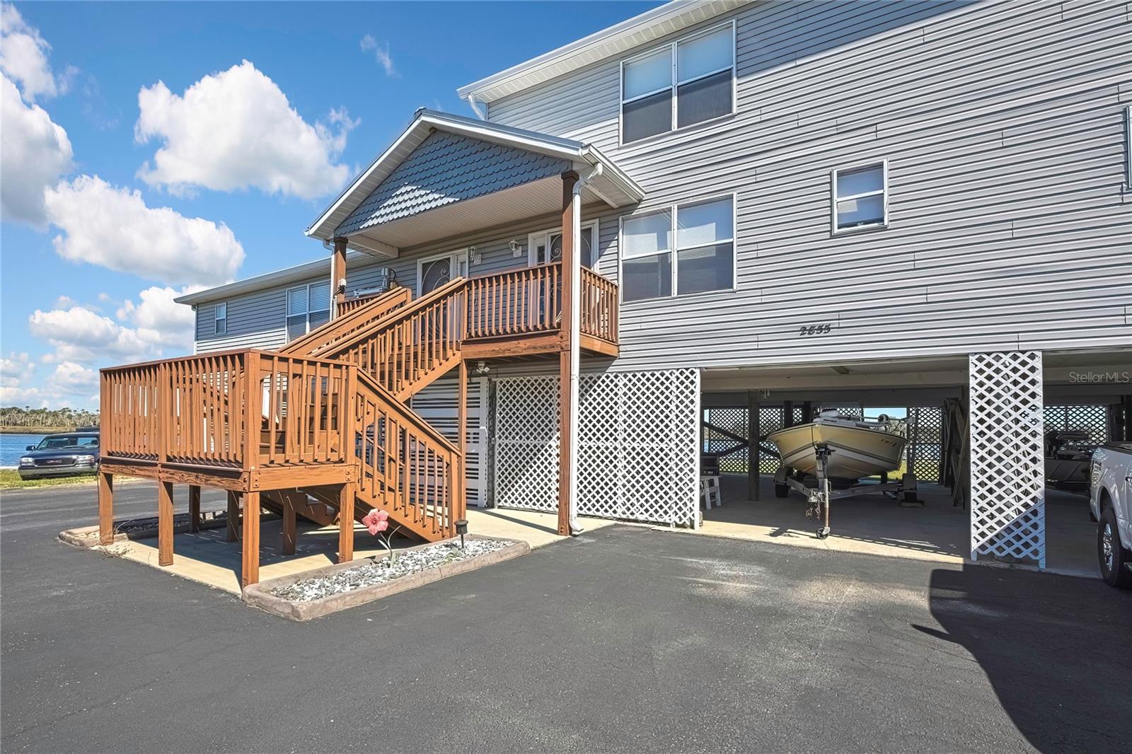 RIVER COVE LANDINGS CONDO - Residential