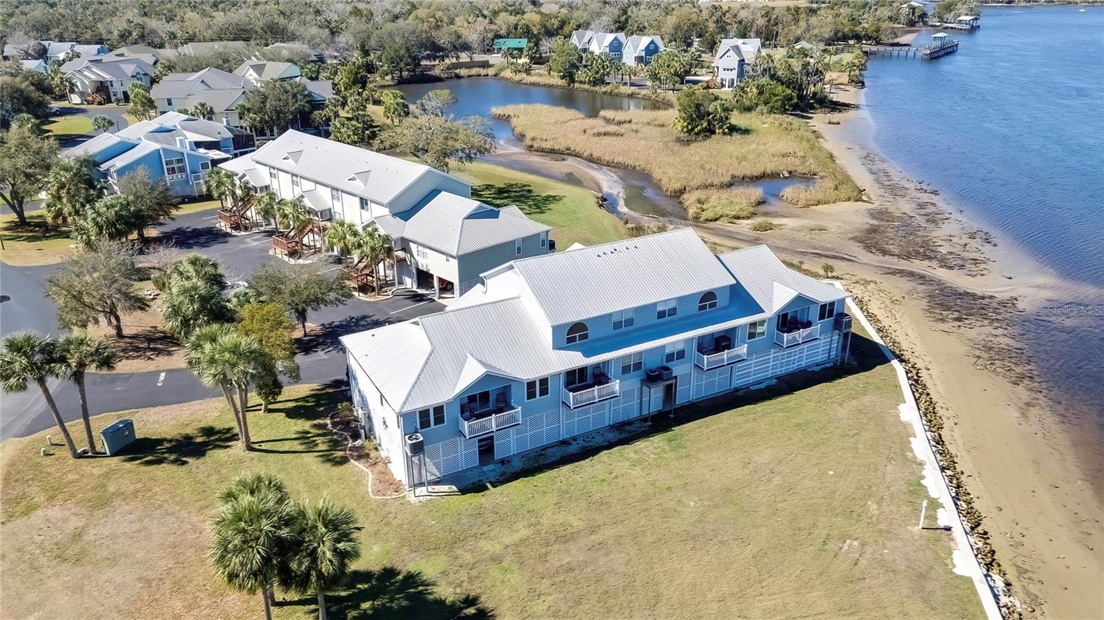 RIVER COVE LANDINGS CONDO - Residential