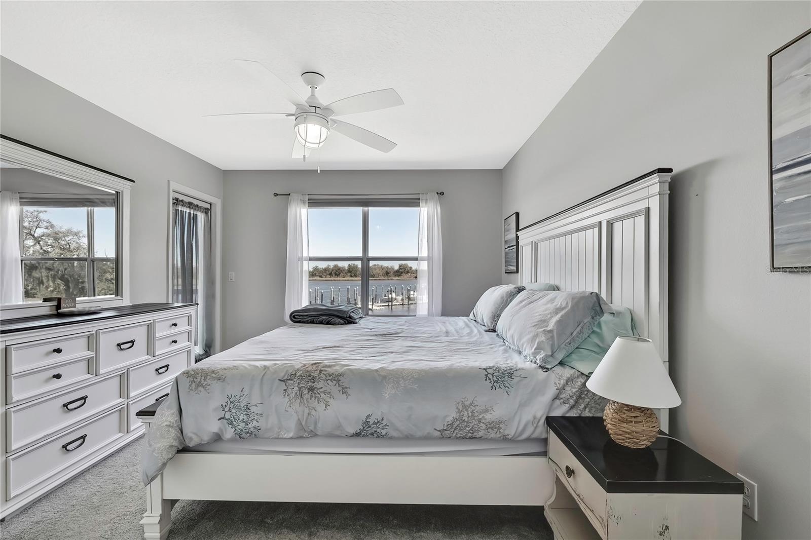 RIVER COVE LANDINGS CONDO - Residential