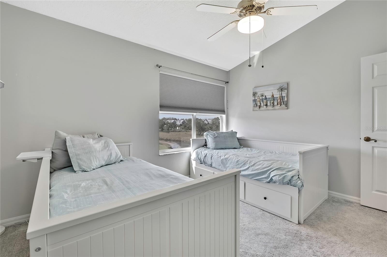 RIVER COVE LANDINGS CONDO - Residential