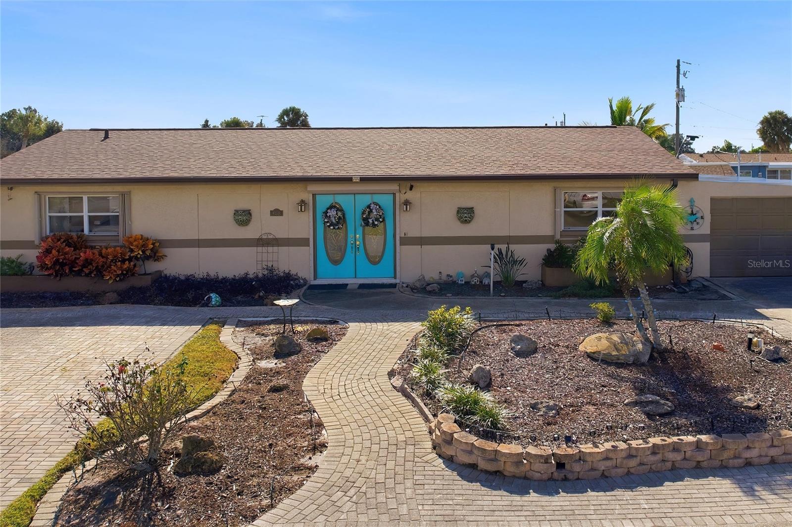 VENICE GARDENS - Residential