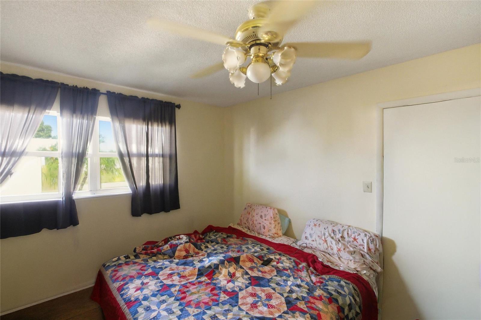 VENICE GARDENS - Residential