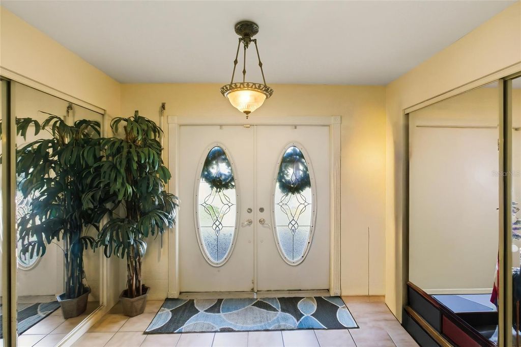 Photo of 608 La Gorce Drive, Venice, FL 34293 (MLS # A4675202)