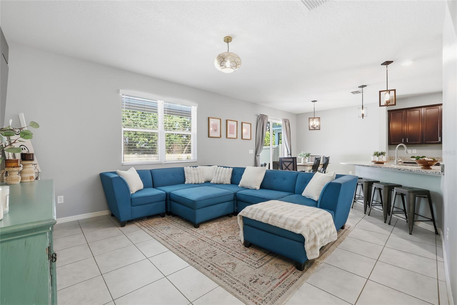 7512 SUNSHINE BRIDGE AVENUE