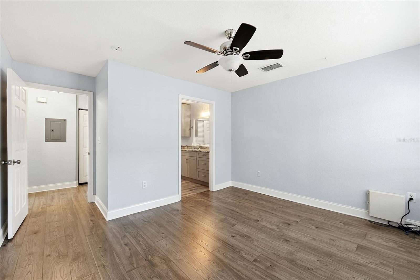 LAKE CHASE CONDO - Residential