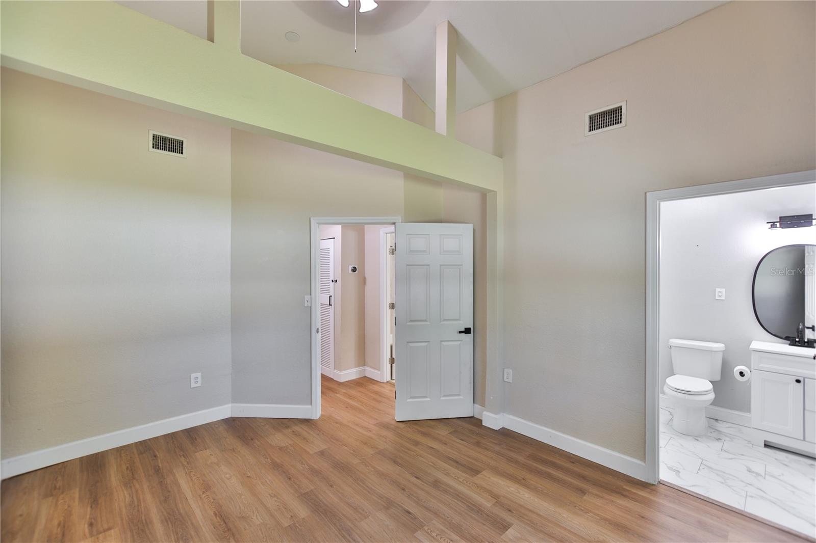 BAYOU VIEW - Residential Lease