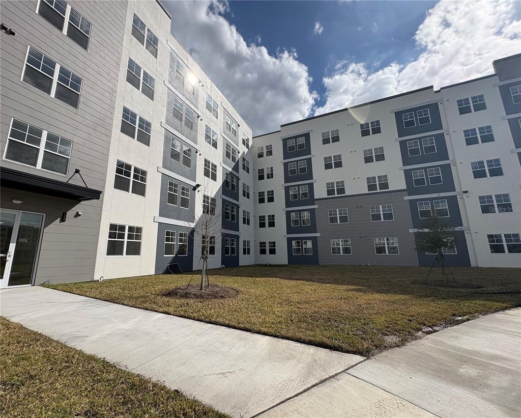 Photo of 5587 Millenia Park Blvd #524, Orlando, FL 32839 (MLS # O6384733)