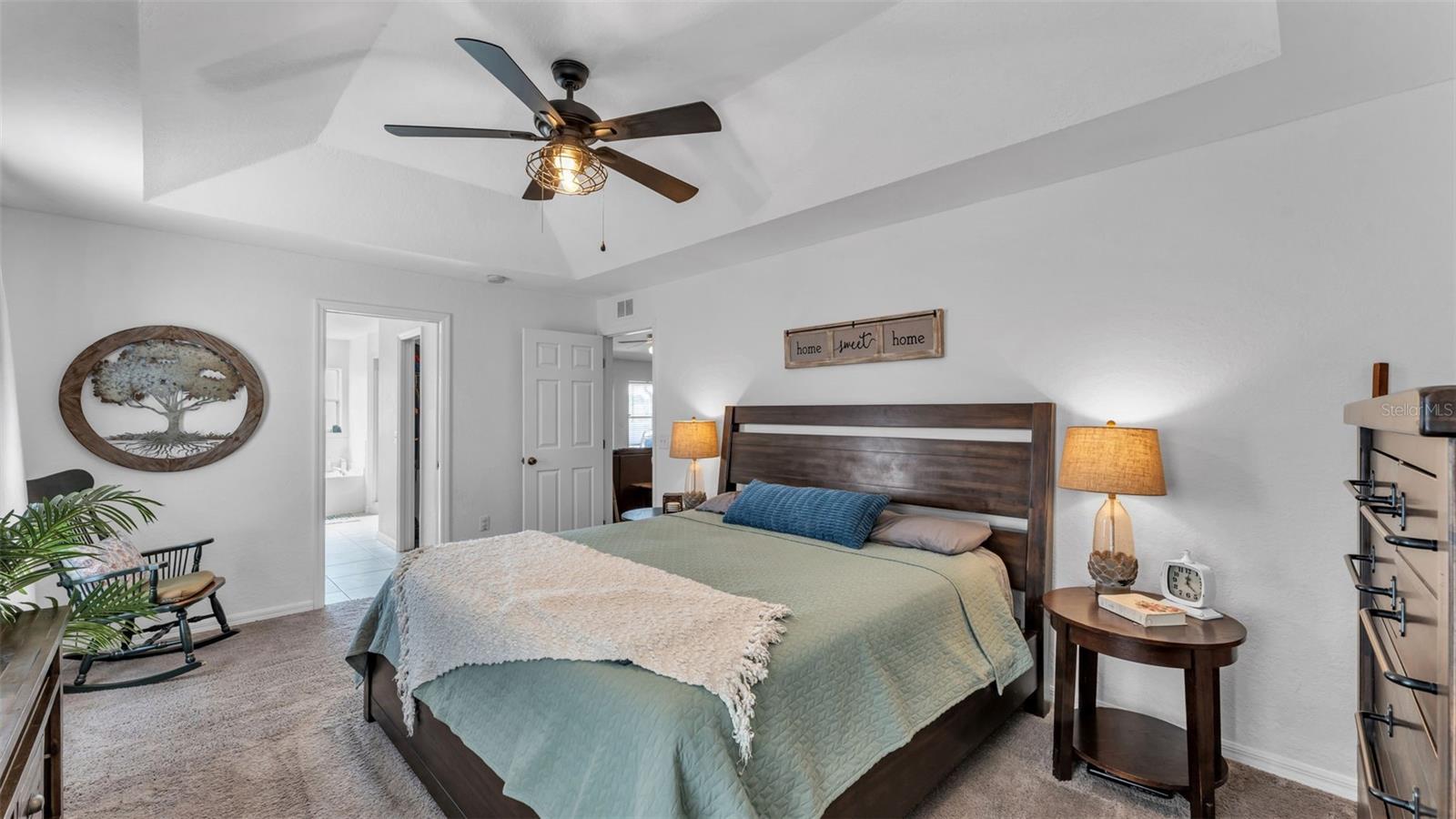 MISSION HILLS - Residential